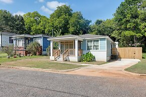 5 Mi to Uab: Group-friendly Birmingham Retreat