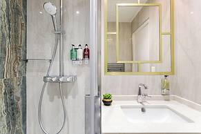Merveil Luxury Suite - Tour Eiffel Laos