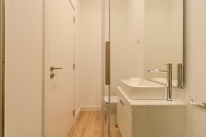 Downtown Studio Apartment F