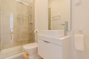 Downtown Studio Apartment G