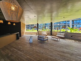 Valdrada Condos by Bunik