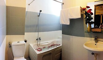 Long Beach Hotel