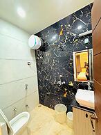 Hotel sadhana palace