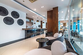 Meet Holiday International Hotel