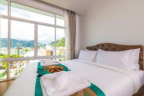 Meet Holiday International Hotel