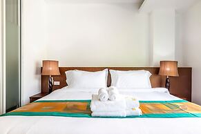 Meet Holiday International Hotel
