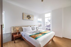 Meet Holiday International Hotel