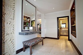 Sundara Oceanside Villa