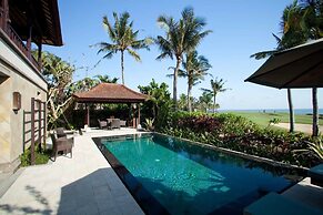 Sundara Oceanside Villa