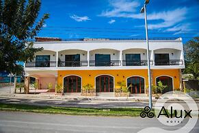 Alux Bacalar Hotel