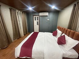 Anagh Guest House