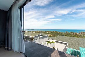 Seaview Hillside 3BR Infinity Pool V254