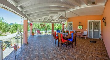 Villazia Exclusive Estate