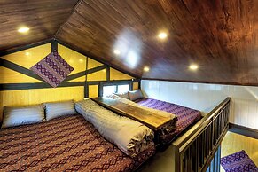 Sapana Mountain Retreat
