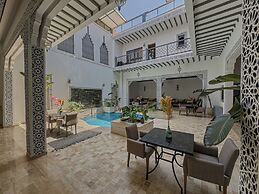 Riad Tonaroz Gold