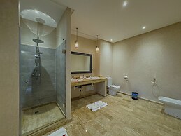 Riad Tonaroz Gold