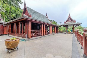 6BR Villa Huge Pool & Mountain View V89