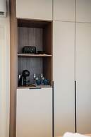 Bumblebee apartments & rooms with pool