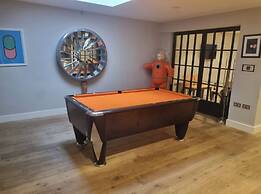 1bed Apartment on High Street, Central Croydon