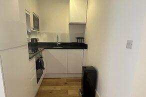 1bed Apartment on High Street, Central Croydon