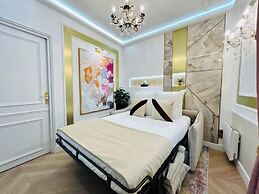 Merveil Luxury Suite - Marais - Charlot