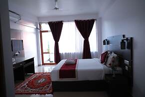 Hotel Mountain Hues Thekkady