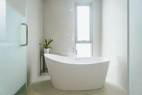 Teak 5BR Pool Villa Bang Tao + Airport Shuttle