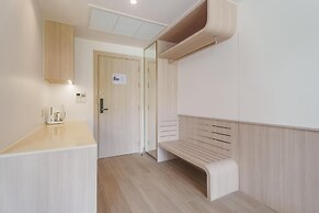 Wyndham Gardens Elegant Studio, Forrest View 2228