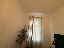 Stylish 1BR Apartment City Center