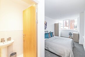 Guild House By Guestz