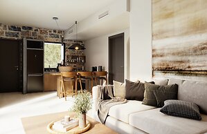 Volta Seaside Boutique Hotel