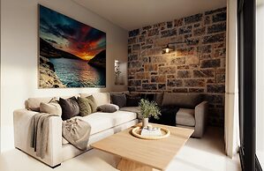 Volta Seaside Boutique Hotel