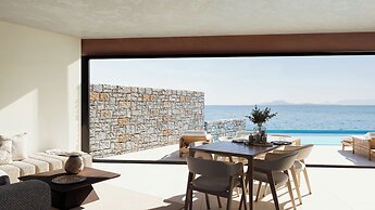 Volta Seaside Boutique Hotel