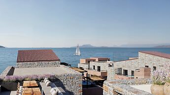 Volta Seaside Boutique Hotel