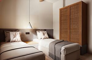 Volta Seaside Boutique Hotel