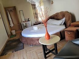 Falls View Resort Nabuyole