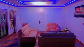 GoldRush Suites