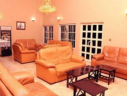 GoldRush Suites