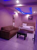 GoldRush Suites