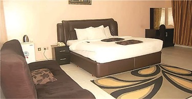 GoldRush Suites