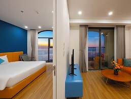 Atermis Regency Hillside Phu Quoc - Sea & Fireworks View