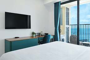 Atermis Regency Hillside Phu Quoc - Sea & Fireworks View