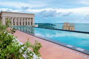 Atermis Regency Hillside Phu Quoc - Sea & Fireworks View