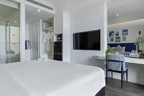 Atermis Regency Hillside Phu Quoc - Sea & Fireworks View