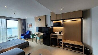 AirPort Cam Ranh Resort