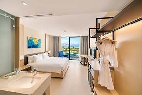 AirPort Cam Ranh Resort