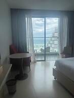 AirPort Cam Ranh Resort