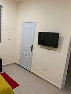 Louis Apartments