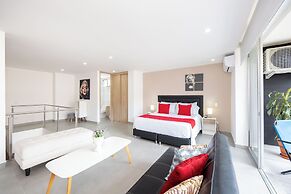 Borbon Suites