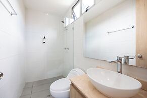 Borbon Suites